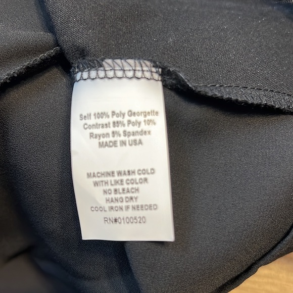 Mighty Fine Present MARVEL top - Picture 4 of 4